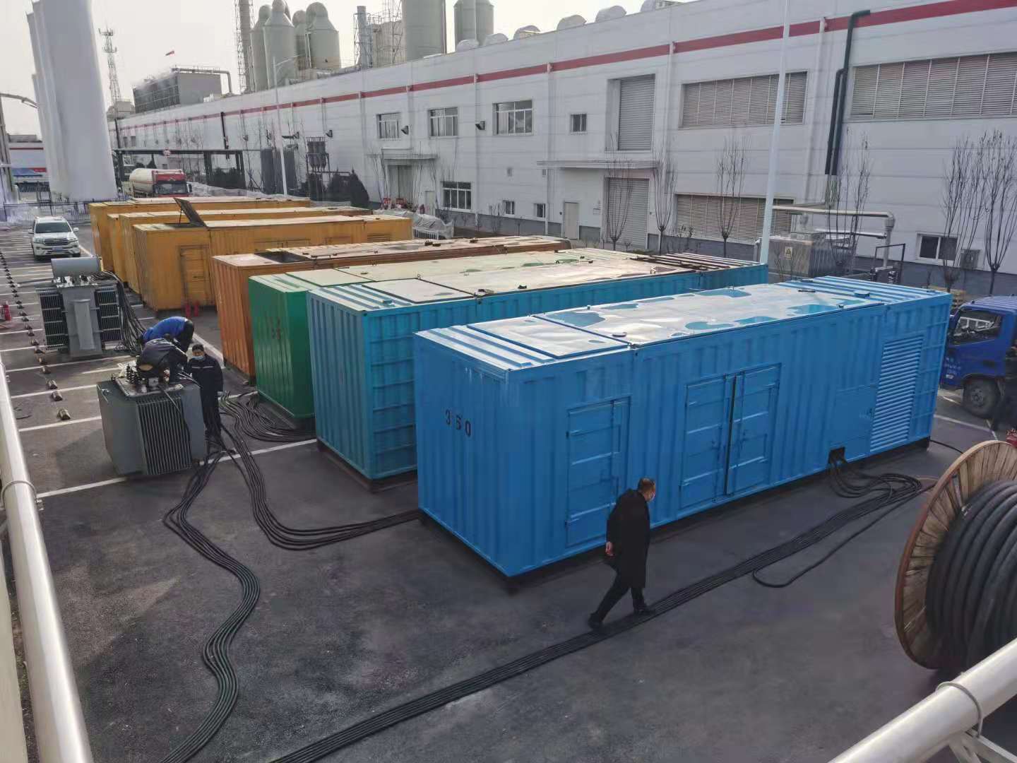 横峰发电机出租-两相发电机与三相发电机有何区别?