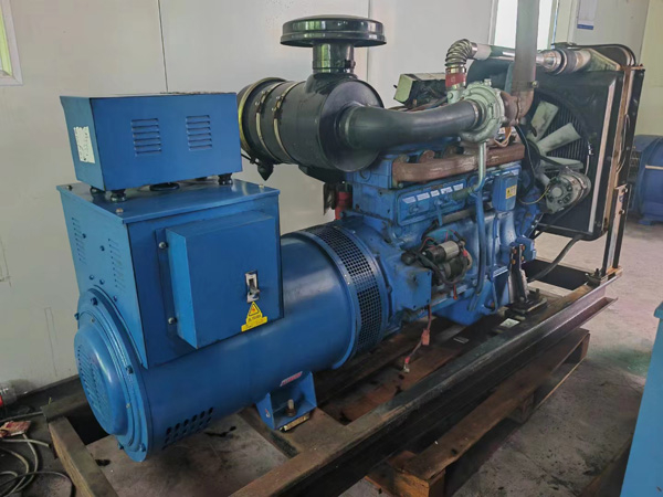 横峰100kW柴油发电机组使用多级机油有哪些优缺点？